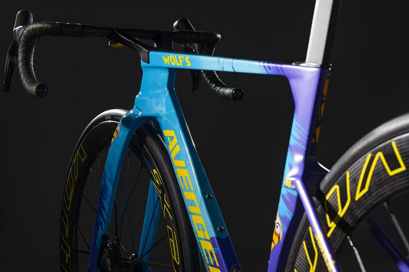 Avenger R8RS Complete Bike - BUILD TO ORDER