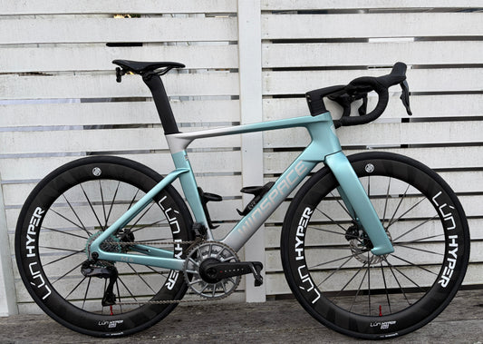[MANAGER'S DEMO] Winspace M6 Ice Blue (L) Upgraded Max Spec