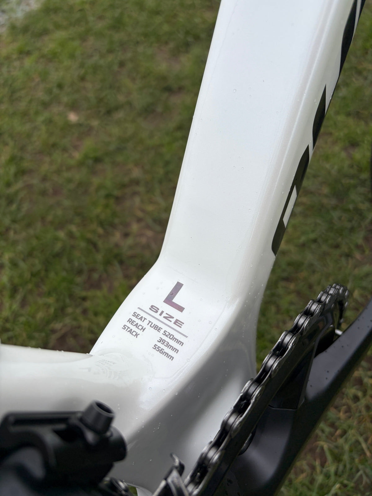 [NEW STOCK on HAND] QUICK PRO ER:ONE Starlight (L)