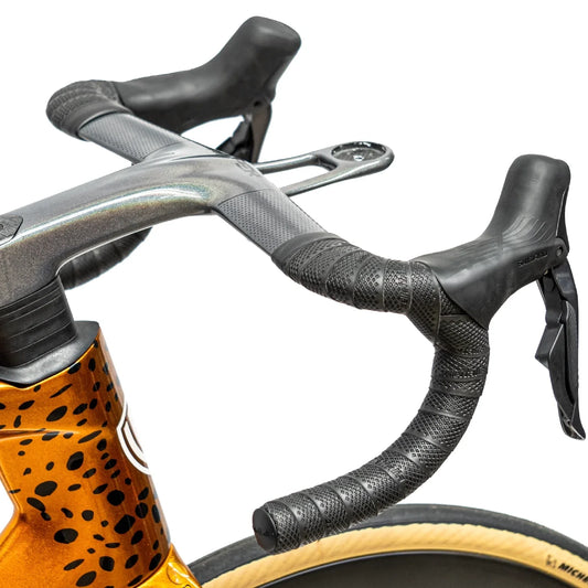 WINSPACE_T1600_ULTRA_PREMIUM_ROAD_BIKE_COCKPIT